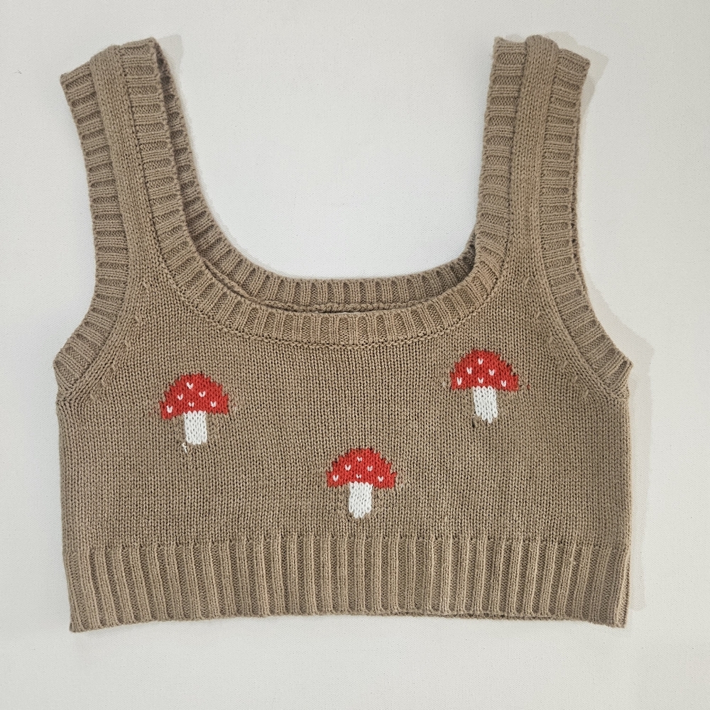 Hazel Moon Knit Tank Top Womens Medium‎ Beige Red Mushroom Cami Cottagecore